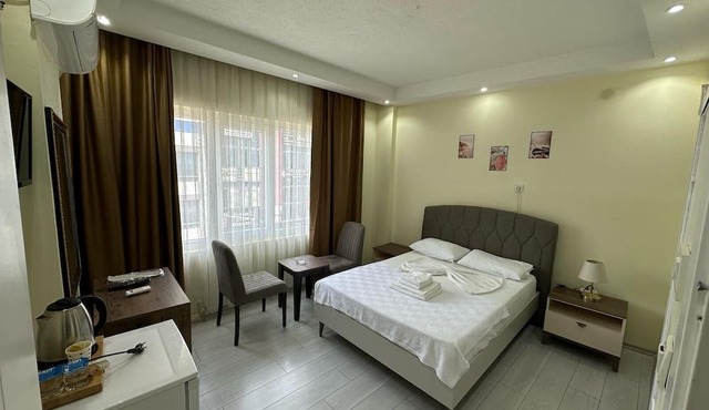 NAVAL HOTEL