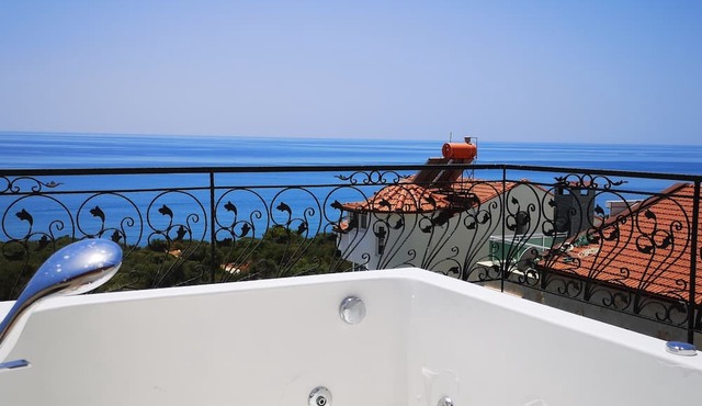 Seaside Bliss: Villa Nova