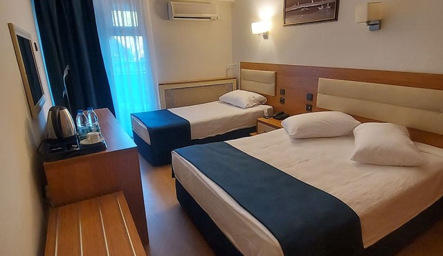 Blue Port Hotel