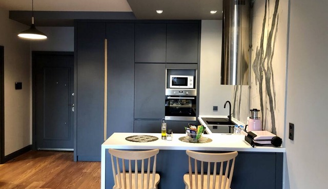 Luxury apartment- Pool, Parking & Gym in Beyoglu