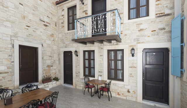 Marina Foça Hotel