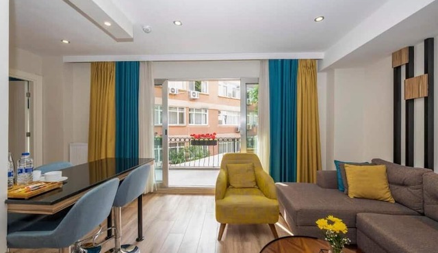The Marions Suite Hotel