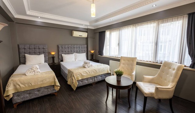 Cumbali Luxury Boutique Hotel