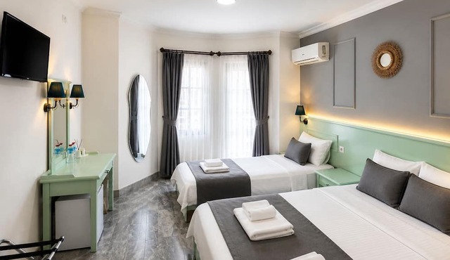 Gokova Hotel in Ula