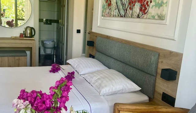 Carikci Hotel - + 16 Adult"s Only in Marmaris