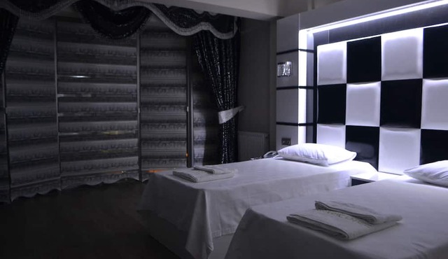 Sener Hotel