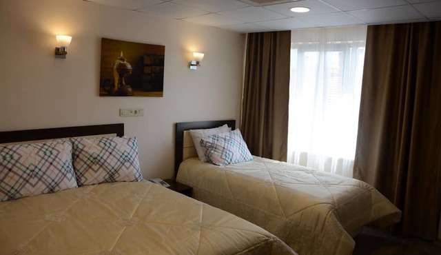 STS Hotel