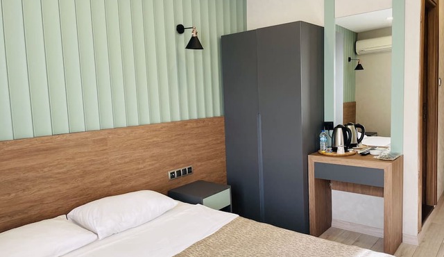 Keles Hotel