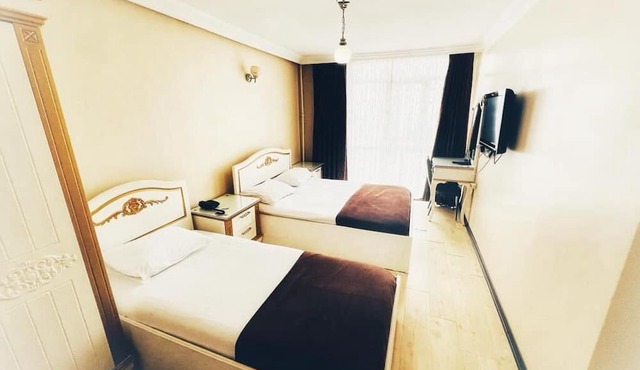 Seref Hotel