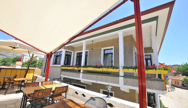 Petrino Gokceada Hotel & Kitchen