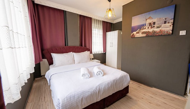 Evin Suit Hotel