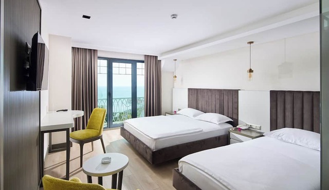Sinema Hotel