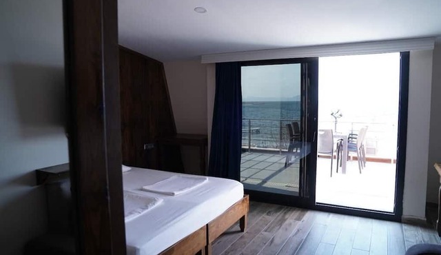 ASTROİA OTEL & BİLİM KAMPI