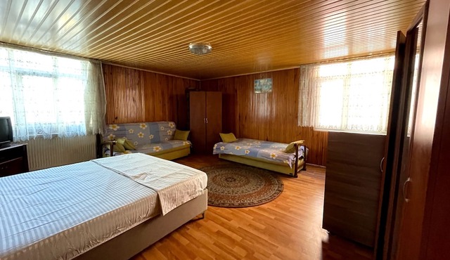 KARAHANLAR APART in Trabzon