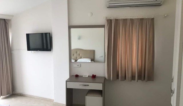 Can Apartments