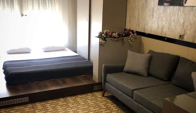 Salute Suit in Eskisehir