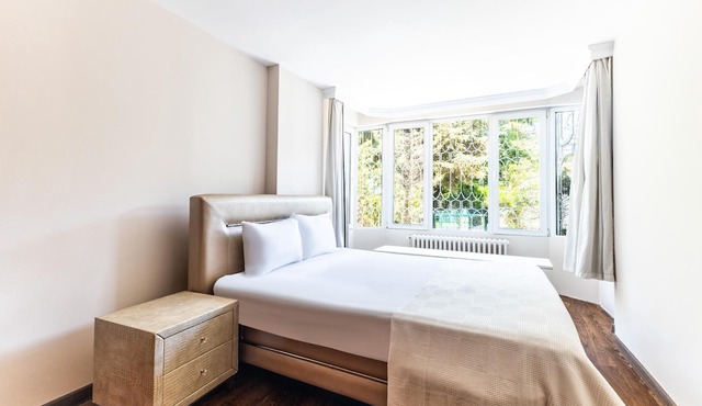Flat with Garden 10 min to Bebek Shore in Istanbul