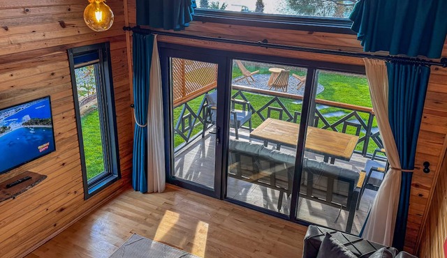AYVALIK TRİNGO BUNGALOV