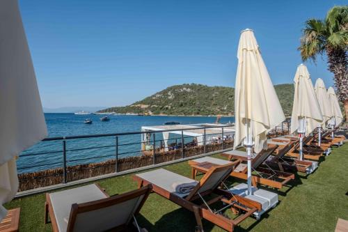 Ondo Beach & Suites