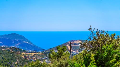 Secluded Sea-View Family Escape Villa Bella 3 Lale
