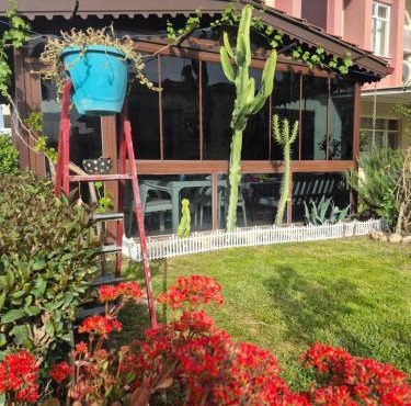 Bahçeli Müstakil Villa in Side