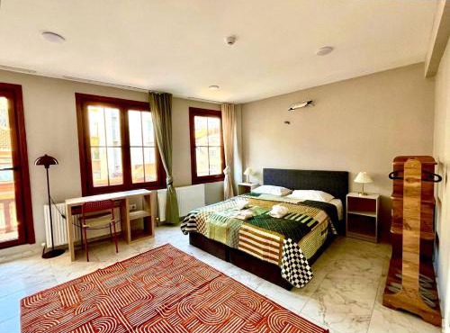 Nest Studio Apartments