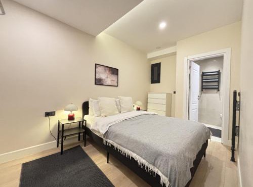 Luxury 2-BR Residence in Nişantaşı
