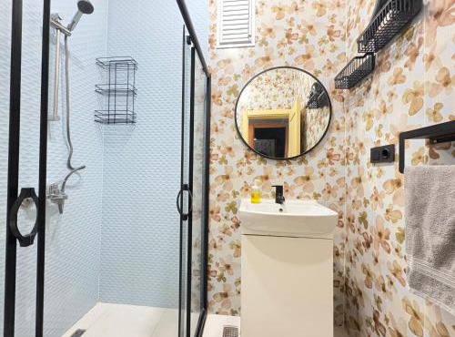 Stylish 3 Bedroom with Sauna close to Galataport Taksim
