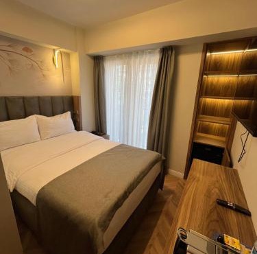 Iris Han Hotel