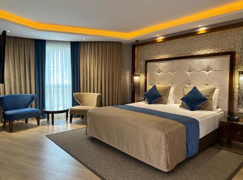 AHC Old City Hotel