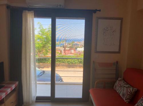Teras butik apart in Karaburun